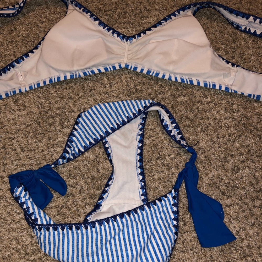 Swimsuit set - Picture 6 of 6